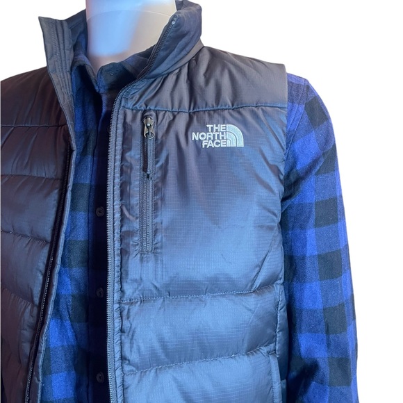 NORTH FACE Men's Vest - Picture 3 of 10